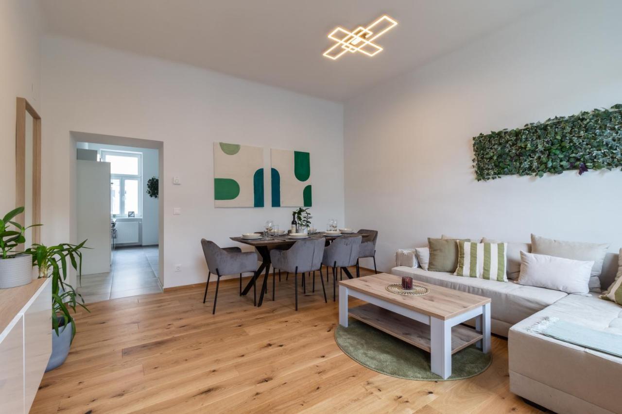 Cozy, Generous City Apartment - 10 Min To City-Centre - Contactless 24H Check-In Viena Exterior foto